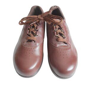 NWOB SAS Women's Brown Size 7W Shoe Tie Tri-pad comfort Free Time Sneaker